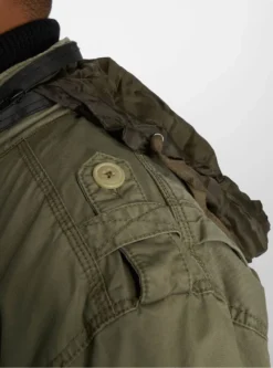 Brandit - Britannia Winter Jacket 9390-1 Olive Outdoor Winterjacke Herren Army Größe XXL -DIDRIKSONS Verkäufe 4b05c61f4d72a857c6d43826719e5aaf