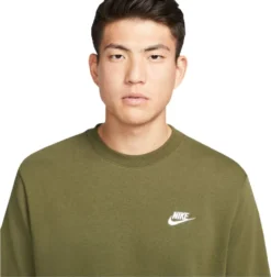 Nike M Nsw Club Crw Ft Rough Green/White L -DIDRIKSONS Verkäufe 4c526a08ec30daa32e53332e976d7dec