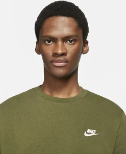 Nike M Nsw Club Crw Ft Rough Green/White L -DIDRIKSONS Verkäufe 58656fc95e456746c9765e603dc8e0d3