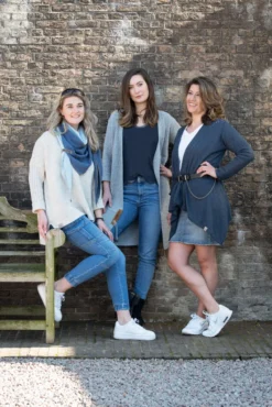 Knit Factory April Strickjacke - Denim - 40/42 -DIDRIKSONS Verkäufe a7a2873ddfe53d8f6a3a4dd52184a0b7